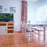 Feriendomizil شقة