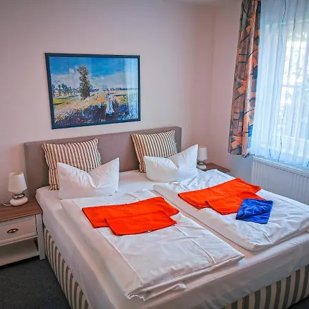 Feriendomizil * Binz